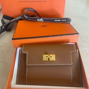 HERMES KELLY WALLET GOLD GHW - BRAND NEW CONDITION!!